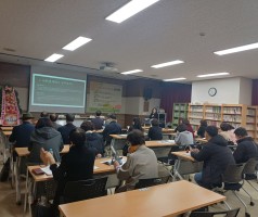 2025년 문학상주작가 지원 사업'심포지엄'