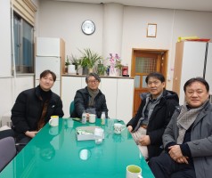 문학평론가 세분의 문학관 탐방