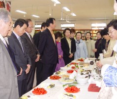 사진4<기획전시-문학의 꽃, 시와 들꽃의 만남전>
