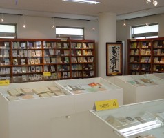 경남문학관 전시실